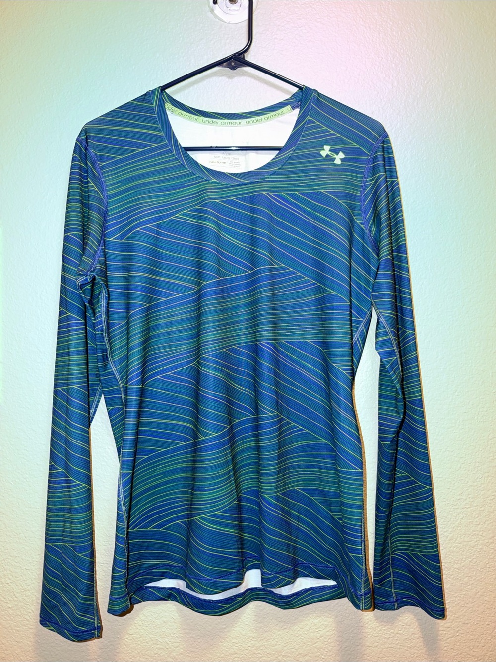 Under Armour Women's Blue & Green Long-Sleeve Performance Tee